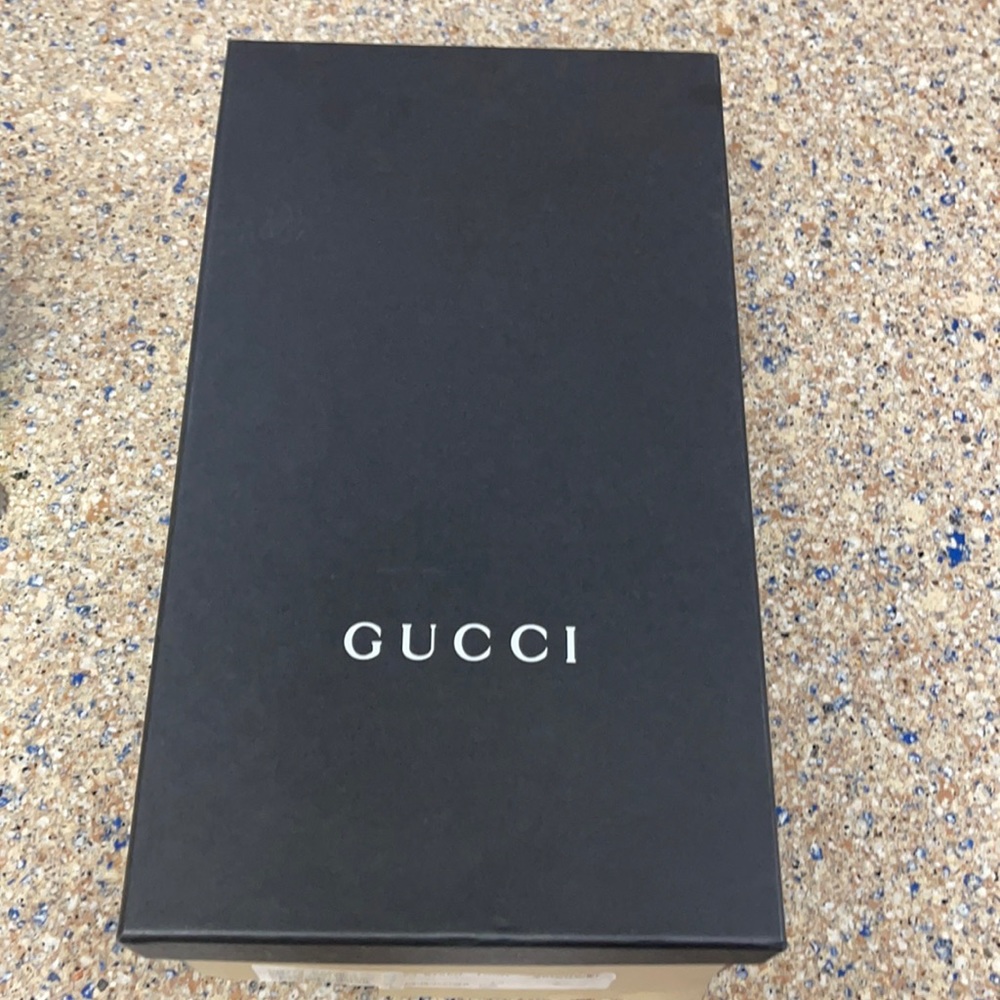 Black Gucci  shoe box big.
